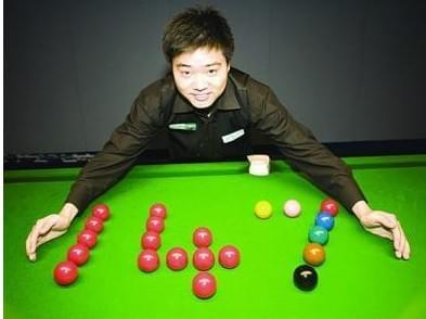 每体报道巴萨U19加里巴：偶像普约尔，有超脱黑人中卫的心智