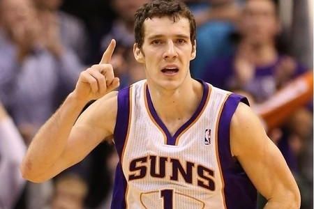 英超-曼联3-0西汉姆联：超过利物浦的机会来了｜前瞻